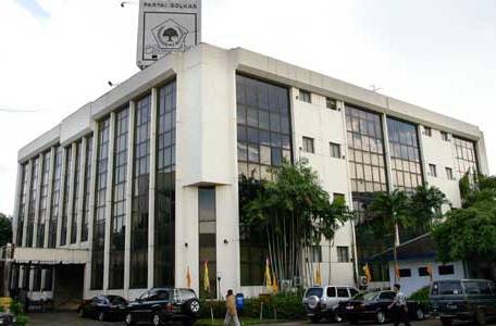 Yusril Tuding Kantor DPP Golkar di Slipi Aset Negara